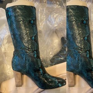 SJP Reign boots in exuma green/teal snakeskin)